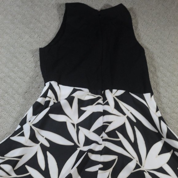 Vince Camuto Size 4 Hi Low Dress - Picture 2 of 8